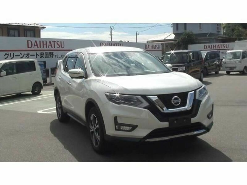 NISSAN　X-TRAIL