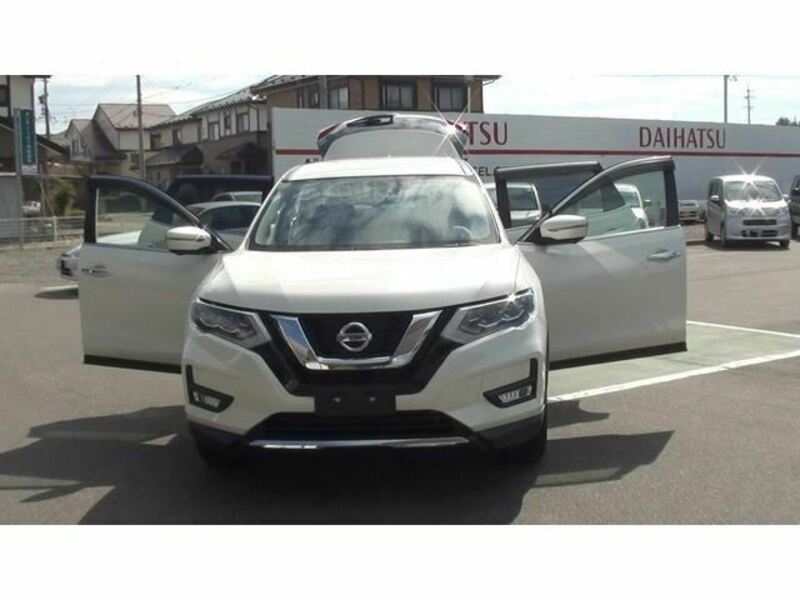 X-TRAIL-4