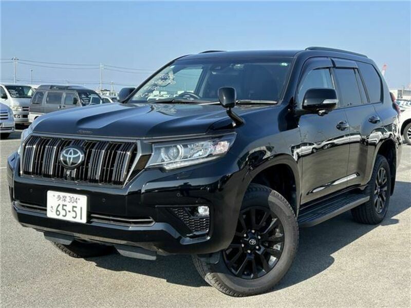 TOYOTA　LAND CRUISER PRADO