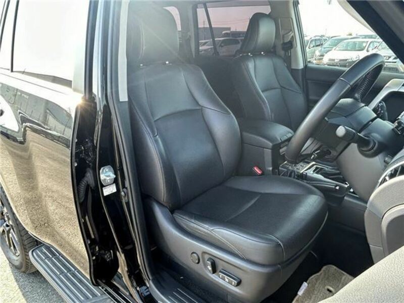 LAND CRUISER PRADO-10