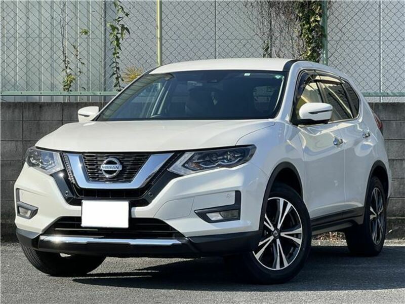 NISSAN　X-TRAIL