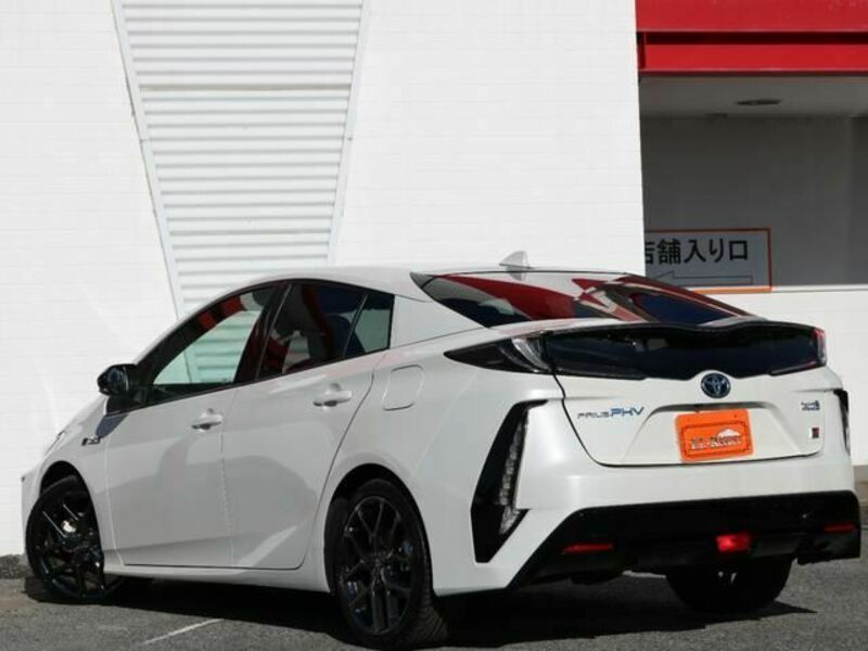 PRIUS PHV-31