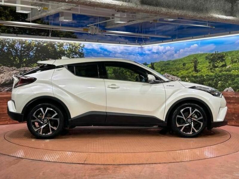 C-HR-7