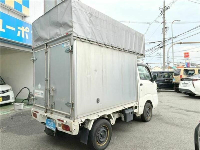 HIJET TRUCK-1