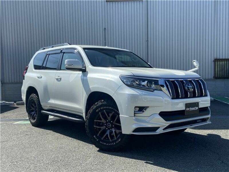 TOYOTA　LAND CRUISER PRADO