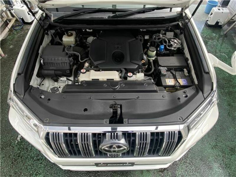 LAND CRUISER PRADO-11