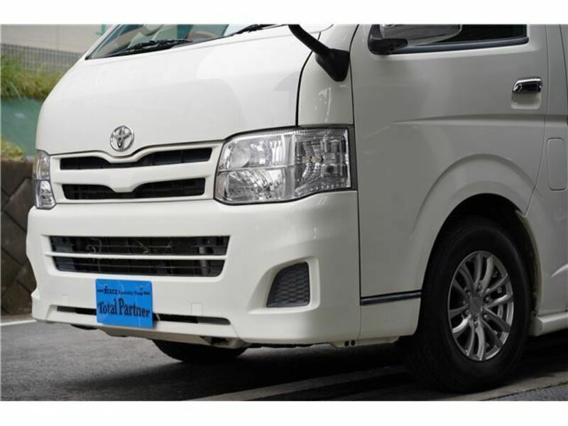 HIACE VAN-4