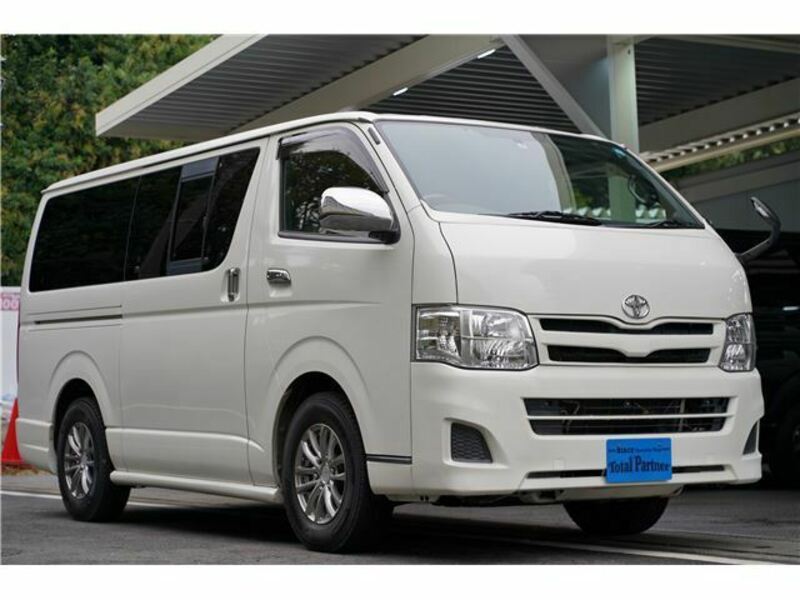 HIACE VAN-7