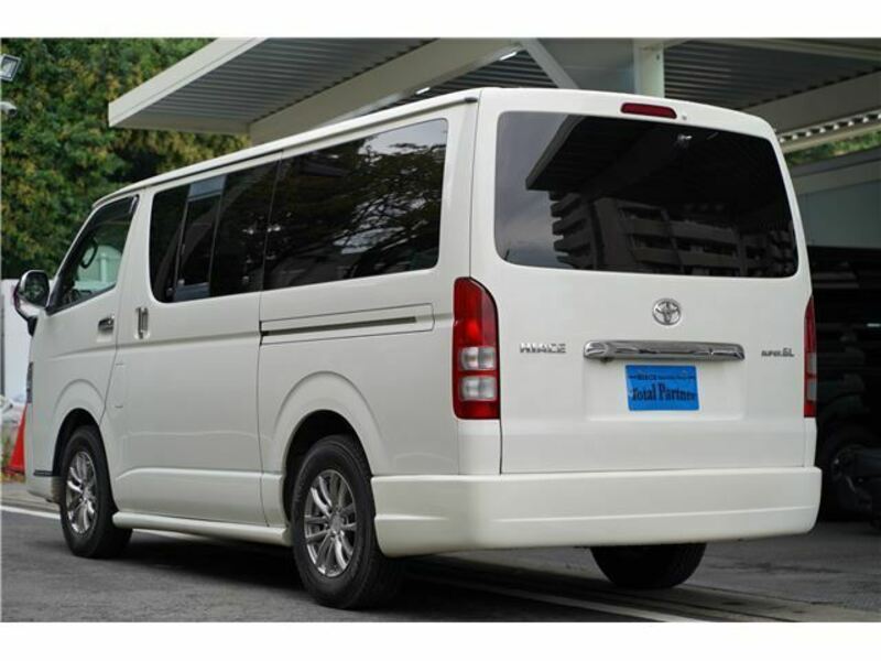 HIACE VAN-17