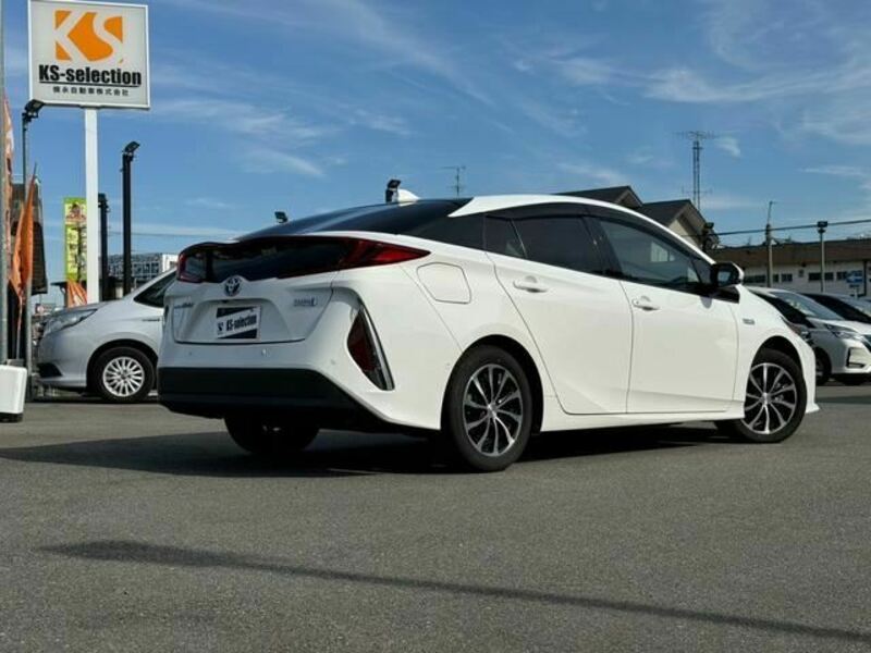 PRIUS PHV-1