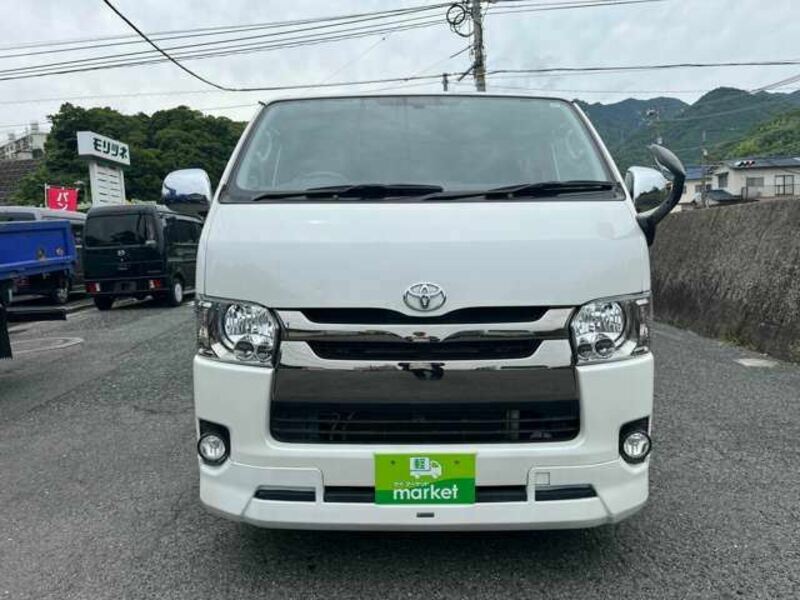 HIACE VAN-3