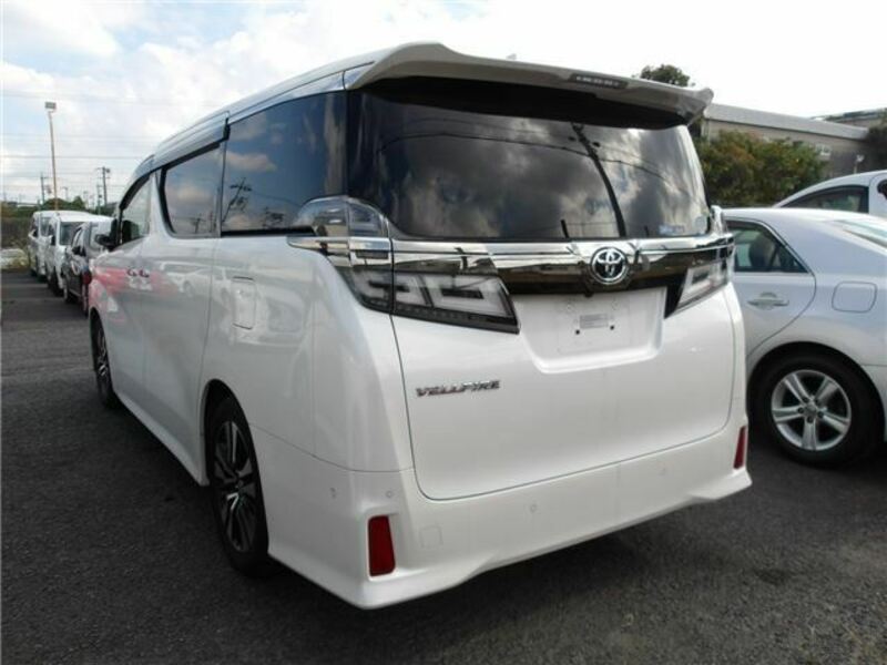 VELLFIRE-2