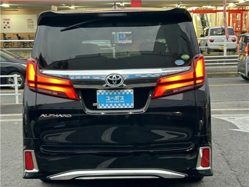 ALPHARD-12