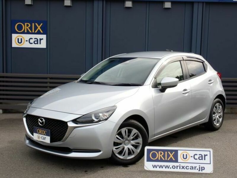 MAZDA2