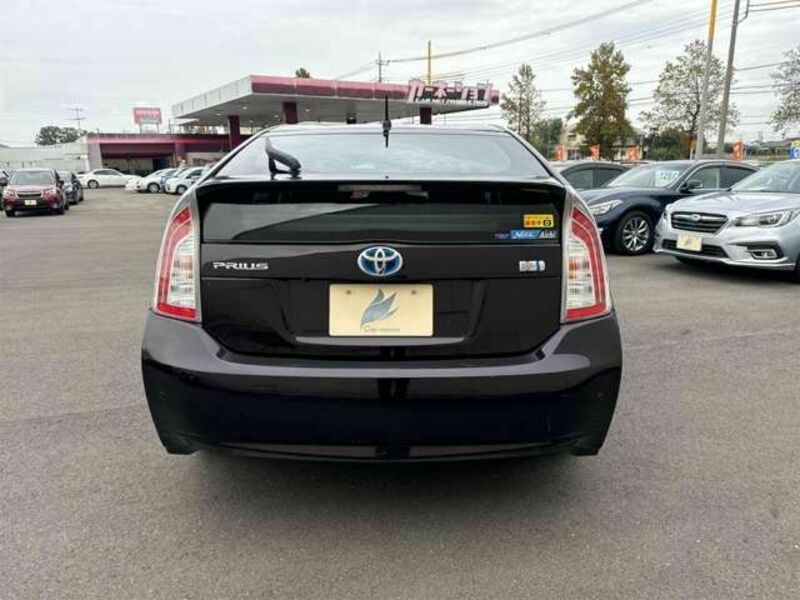 PRIUS-3