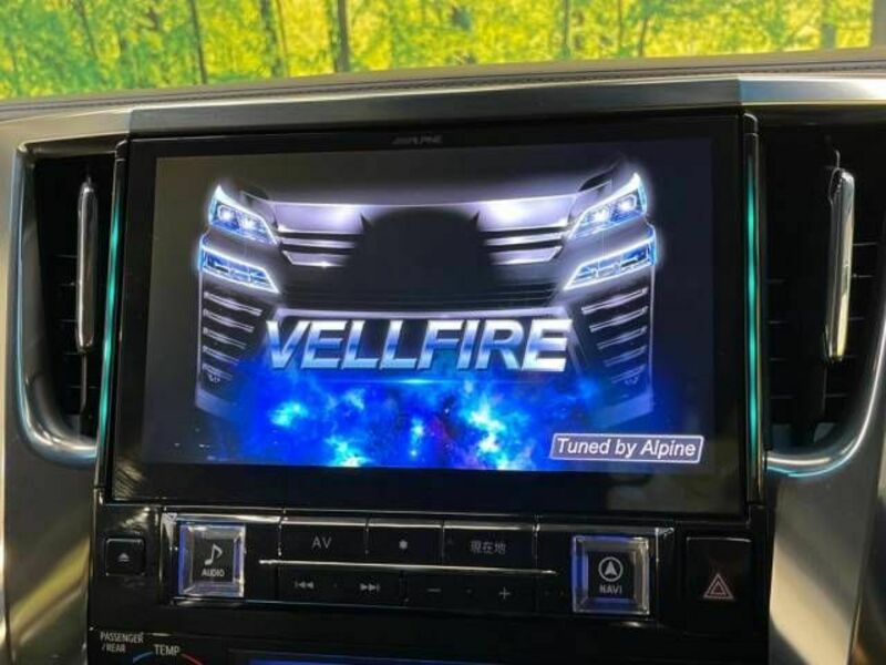 VELLFIRE-4