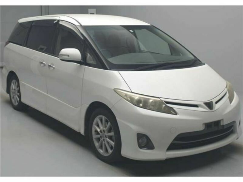 TOYOTA　ESTIMA