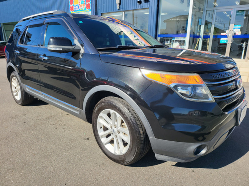 FORD　EXPLORER