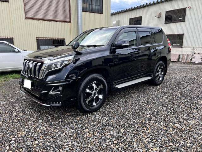 LAND CRUISER PRADO-2