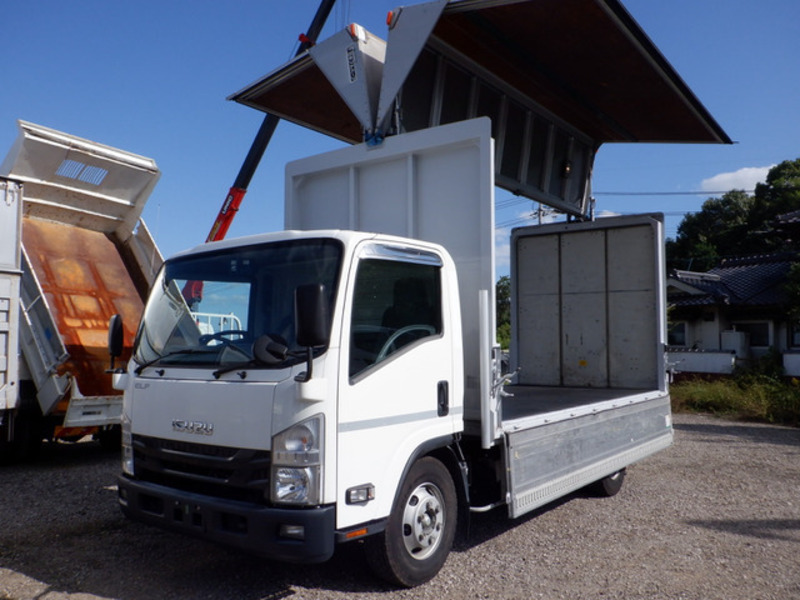 ISUZU　ELF