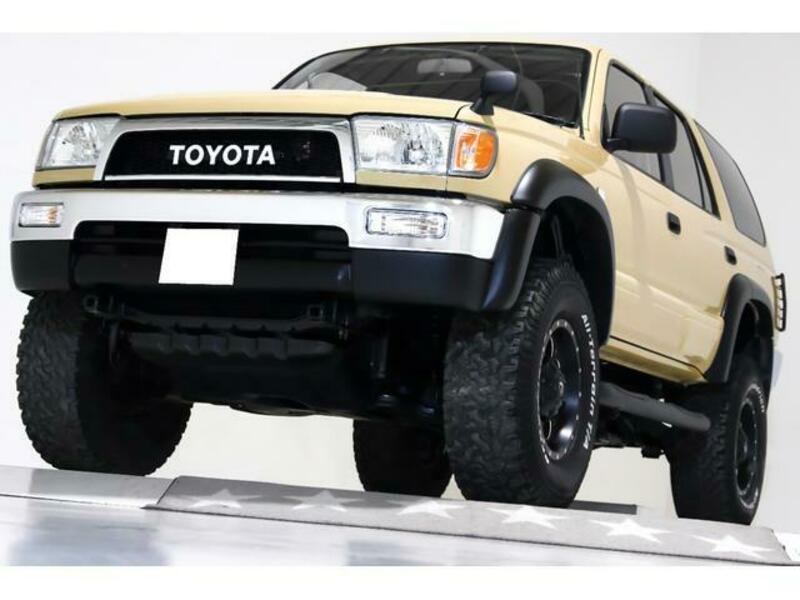 TOYOTA　HILUX SURF