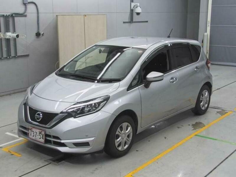 NISSAN　NOTE