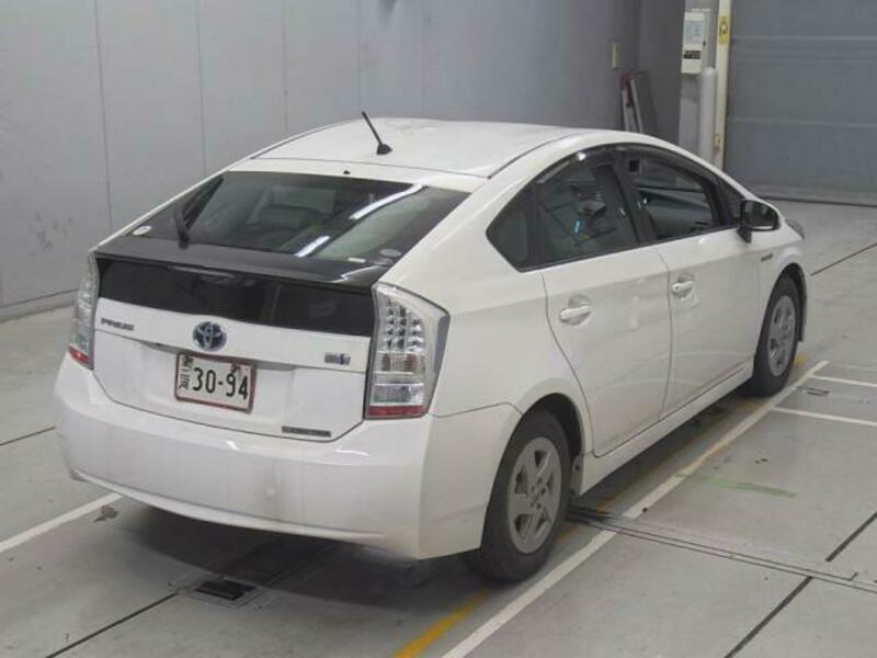 PRIUS-2