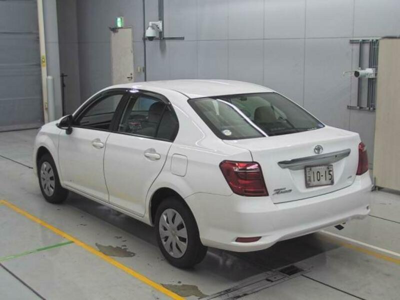 COROLLA AXIO-6