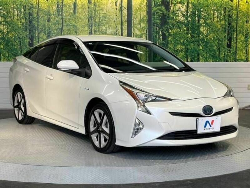 PRIUS-16