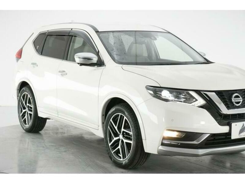 X-TRAIL-5