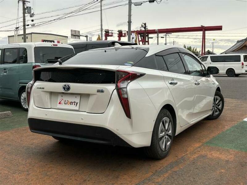 PRIUS-14