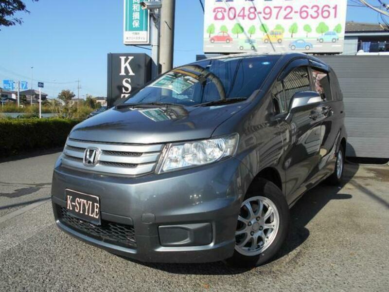 HONDA　FREED SPIKE