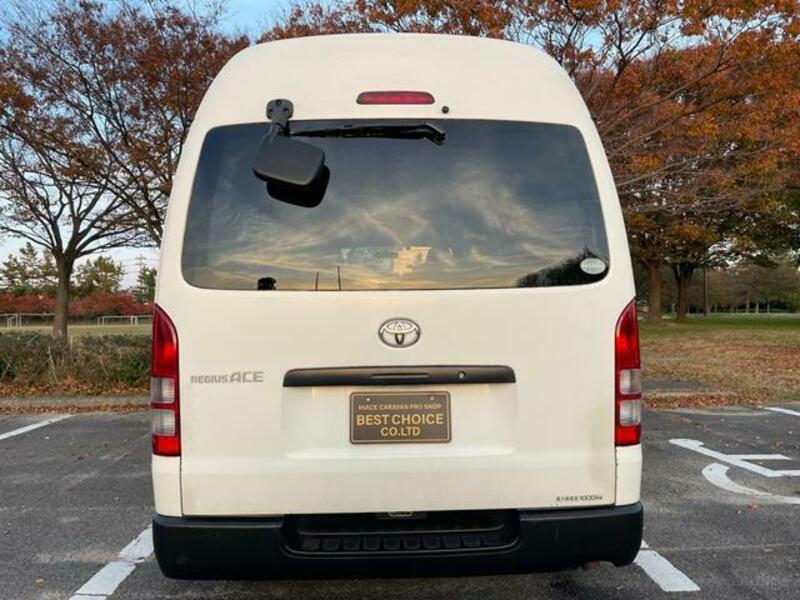 HIACE VAN-5