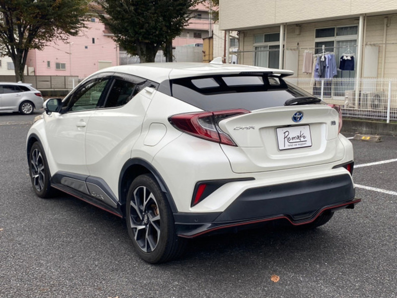 C-HR-7