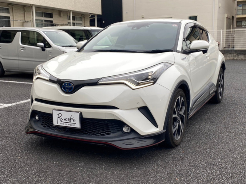 TOYOTA　C-HR