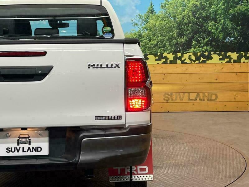 HILUX