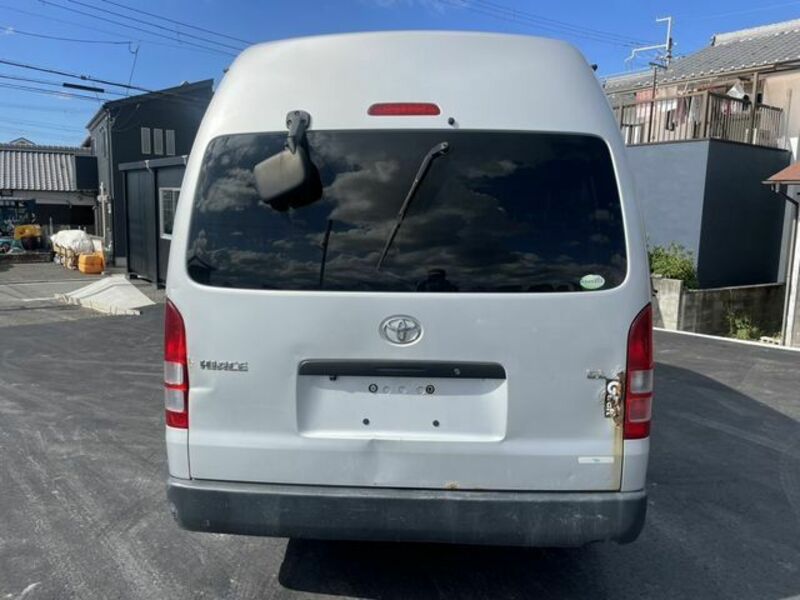 HIACE COMMUTER-5