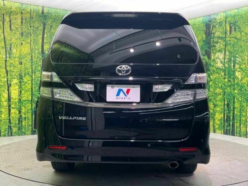 VELLFIRE-16