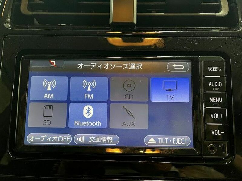 PRIUS-4