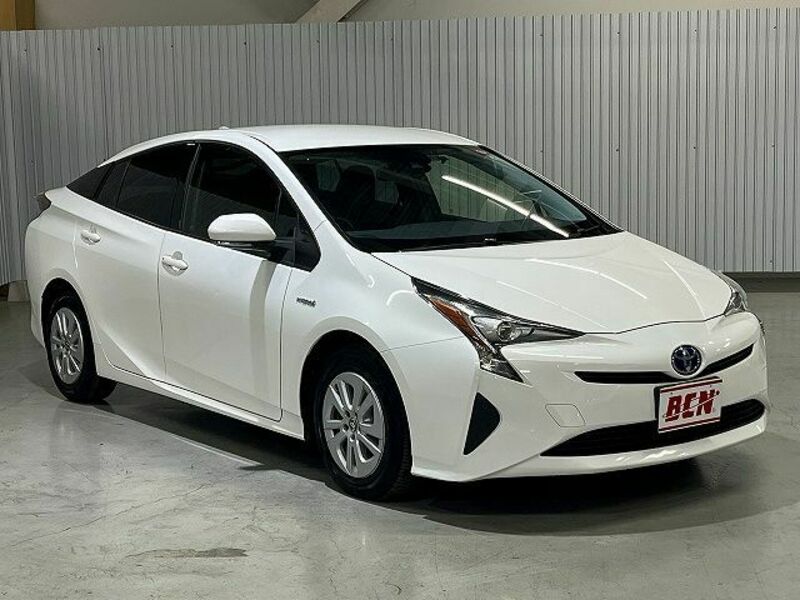 PRIUS-6