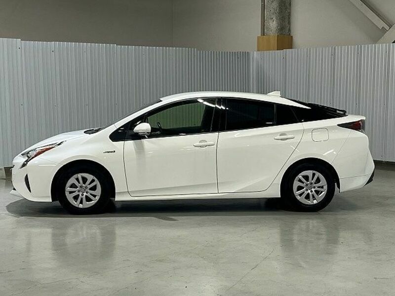 PRIUS-22