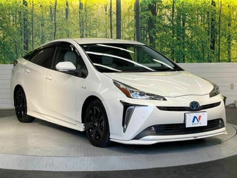 PRIUS-16