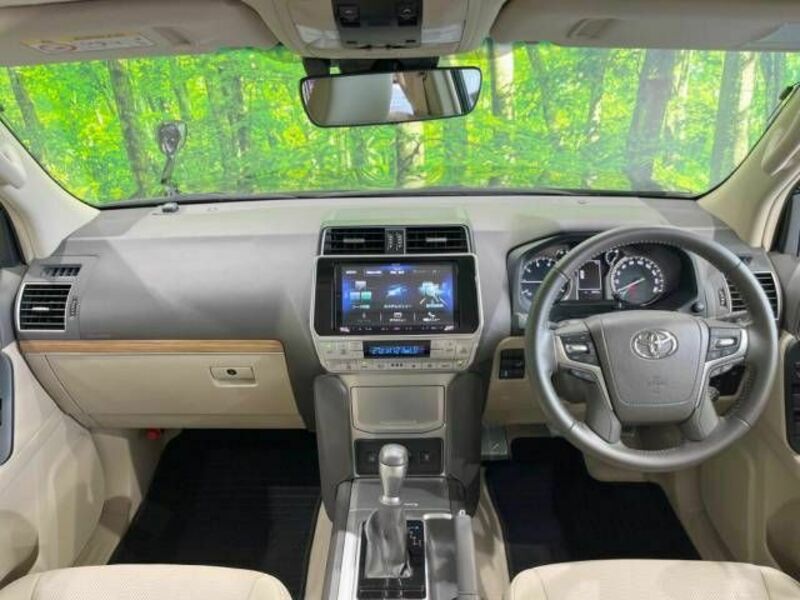 LAND CRUISER PRADO-1