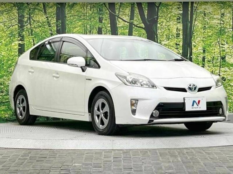 PRIUS-16