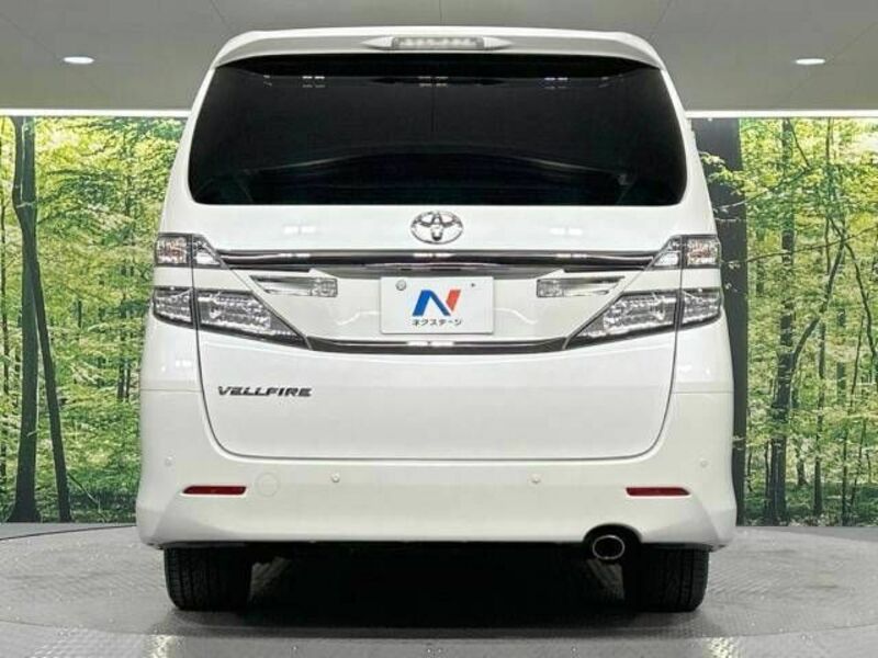 VELLFIRE-16