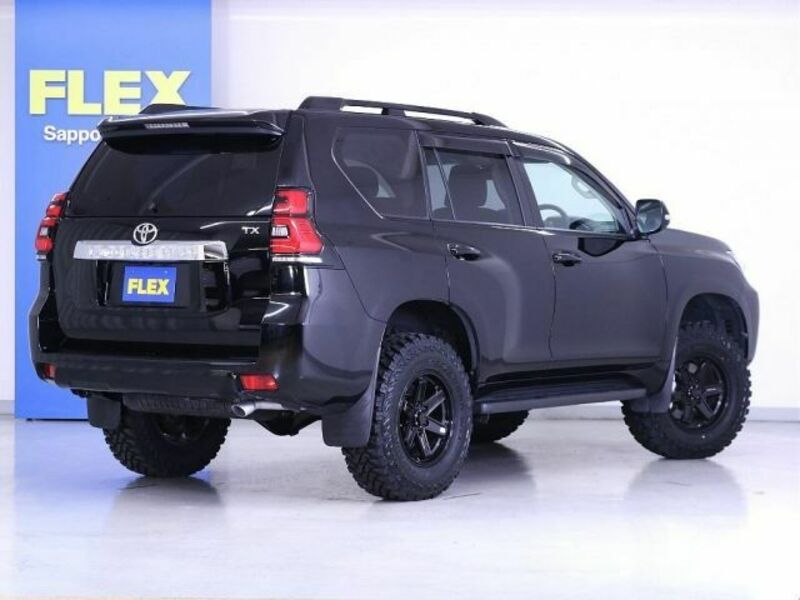 LAND CRUISER PRADO-2