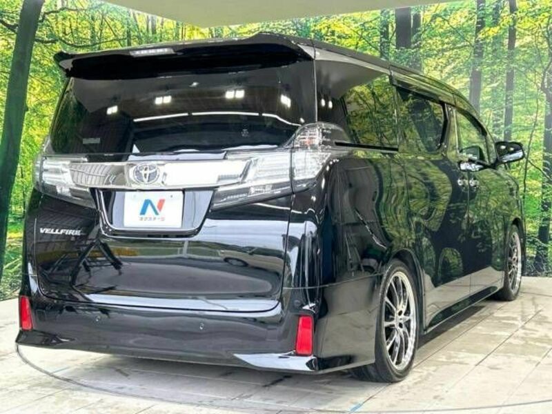 VELLFIRE-17