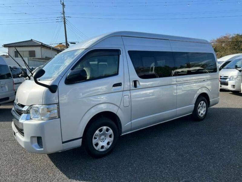 HIACE VAN-3