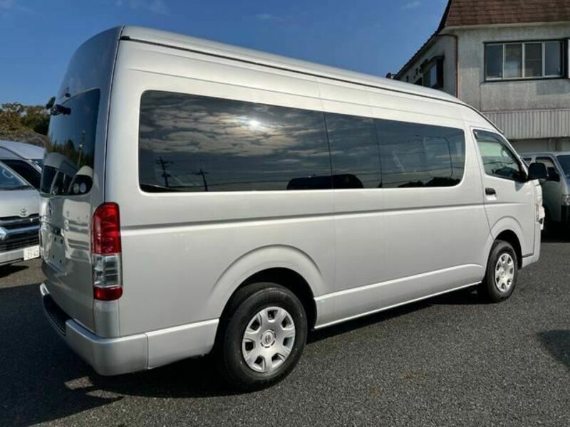 HIACE VAN-7