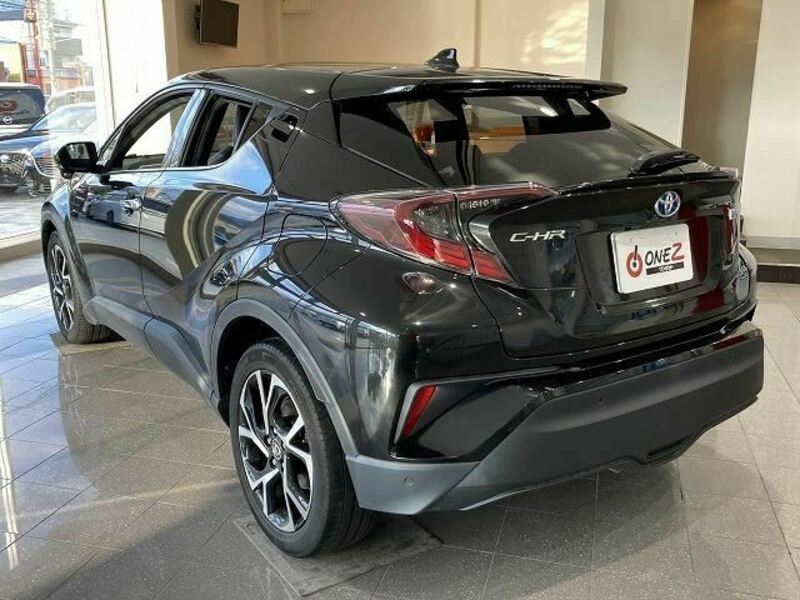 C-HR-21